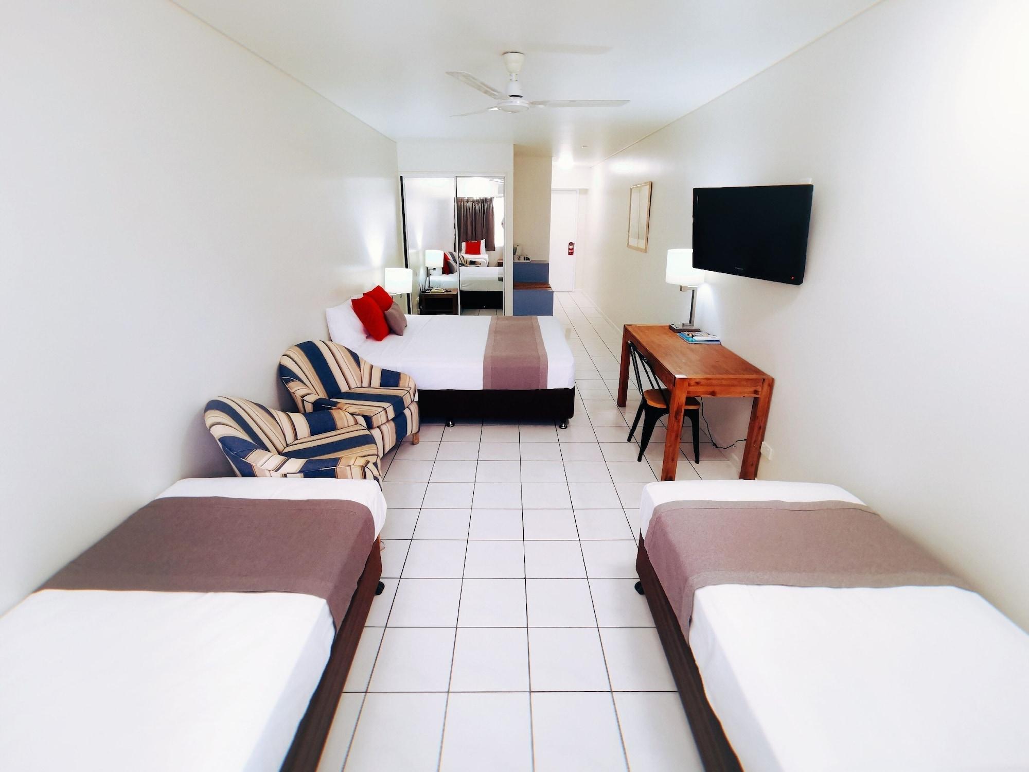 Hides Hotel Кернс Екстер'єр фото